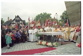 Uroczystość odsłonięcia i poświęcenia pomnika