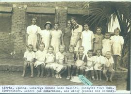 Polskie dzieci w sierocińcu Cabarega School